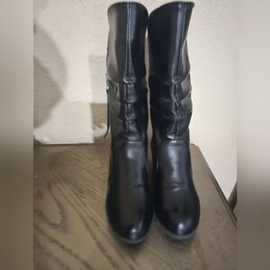 Elegant Black Women's Boots